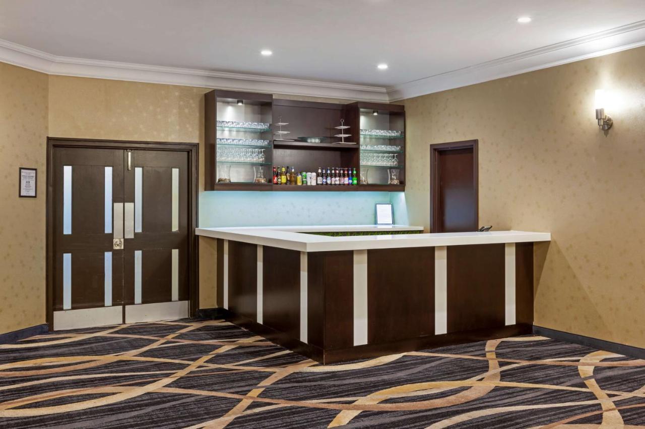 Best Western Plus Leamington Hotel & Conference Centre מראה חיצוני תמונה